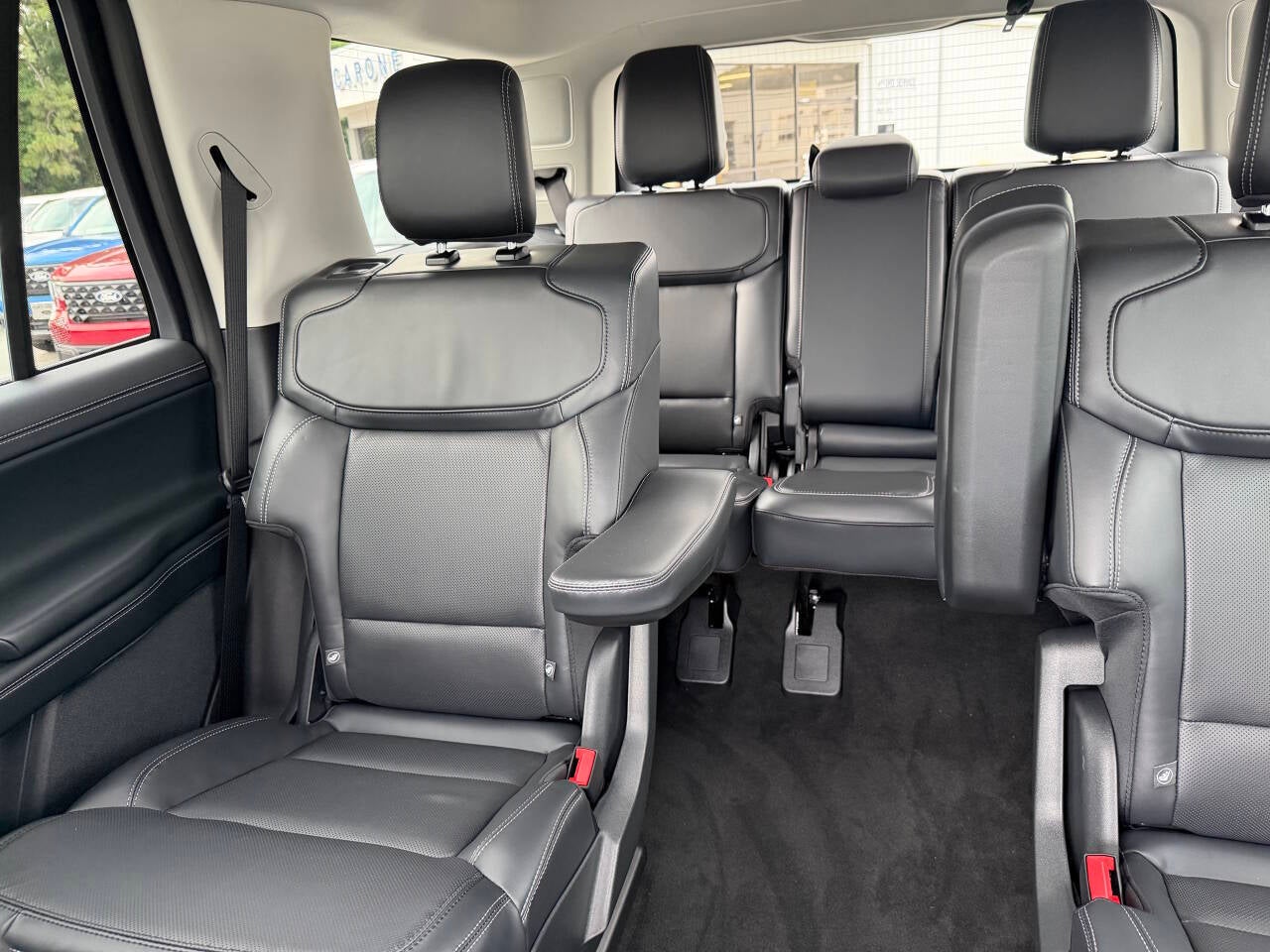 2026 Ford Expedition Platinum 4x4 4dr SUV