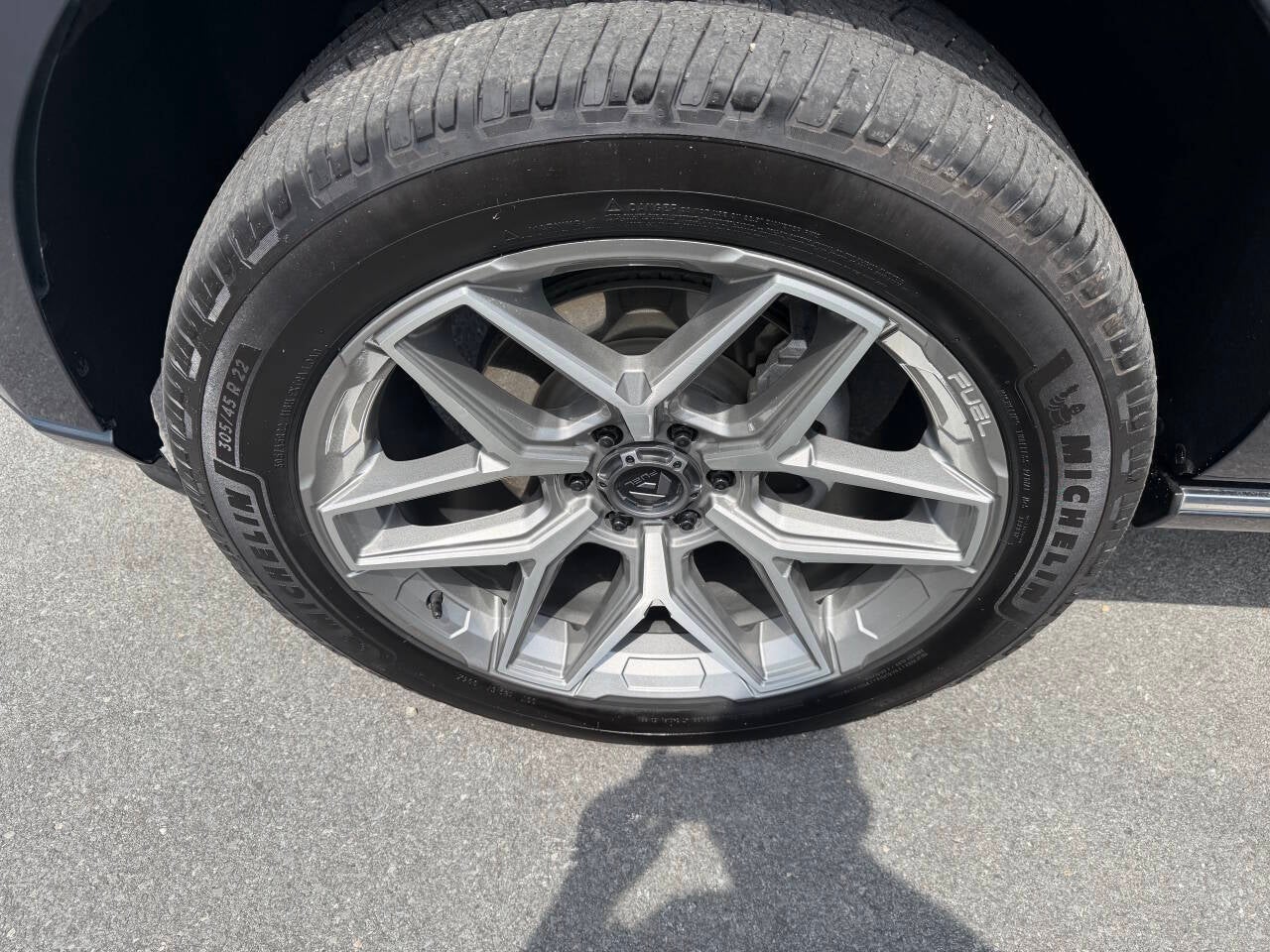 2023 Ford Expedition Platinum 4x4 4dr SUV