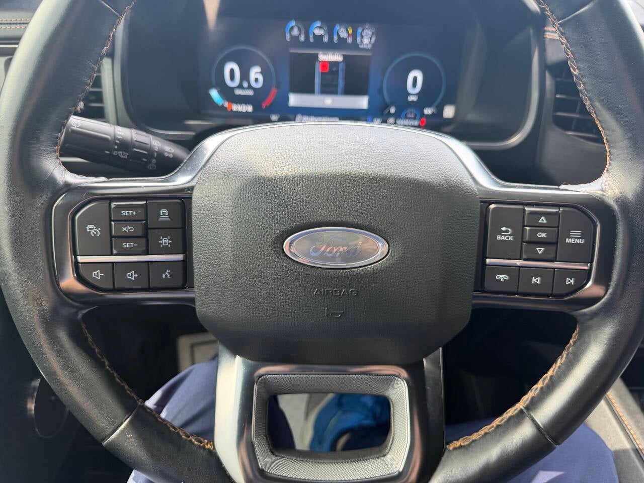 2023 Ford Expedition Platinum 4x4 4dr SUV