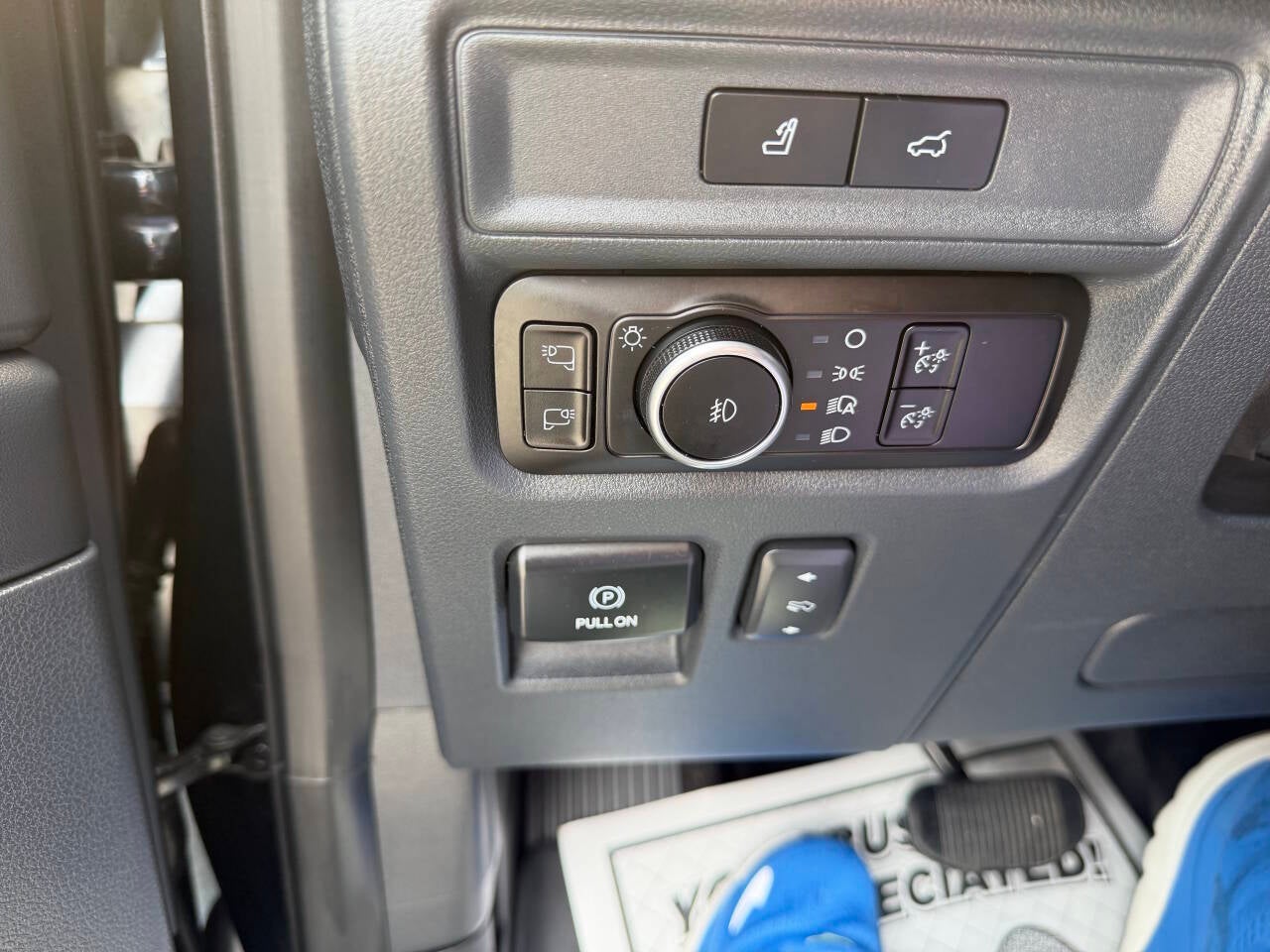 2023 Ford Expedition Platinum 4x4 4dr SUV