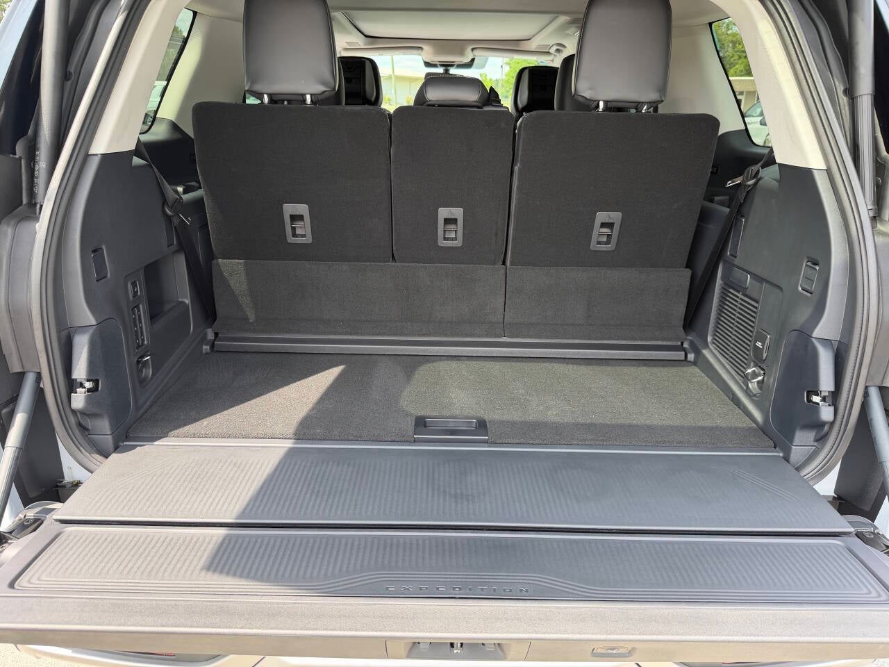 2026 Ford Expedition Platinum 4x4 4dr SUV