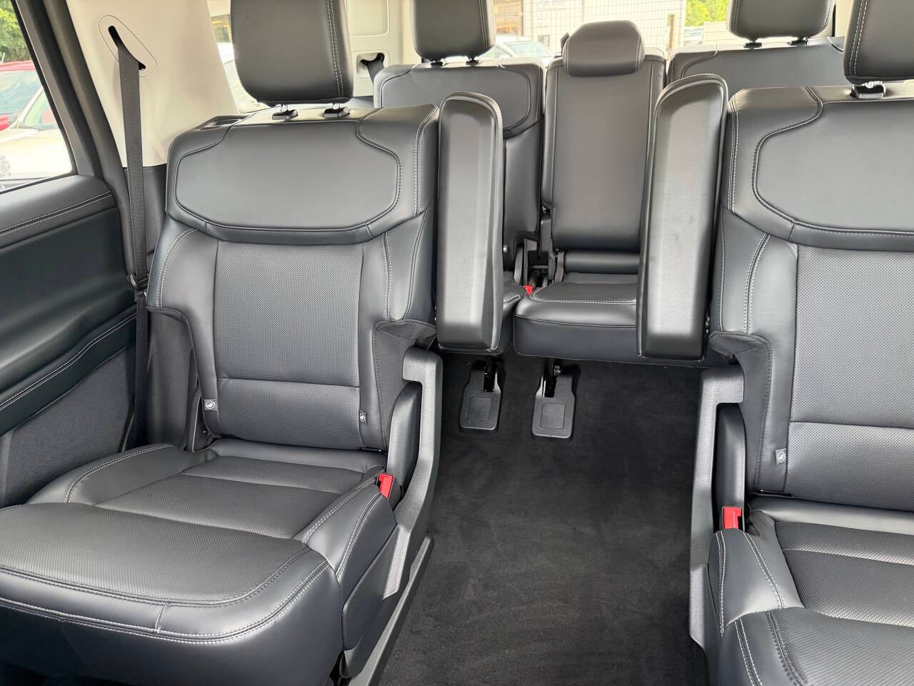 2026 Ford Expedition Platinum 4x4 4dr SUV