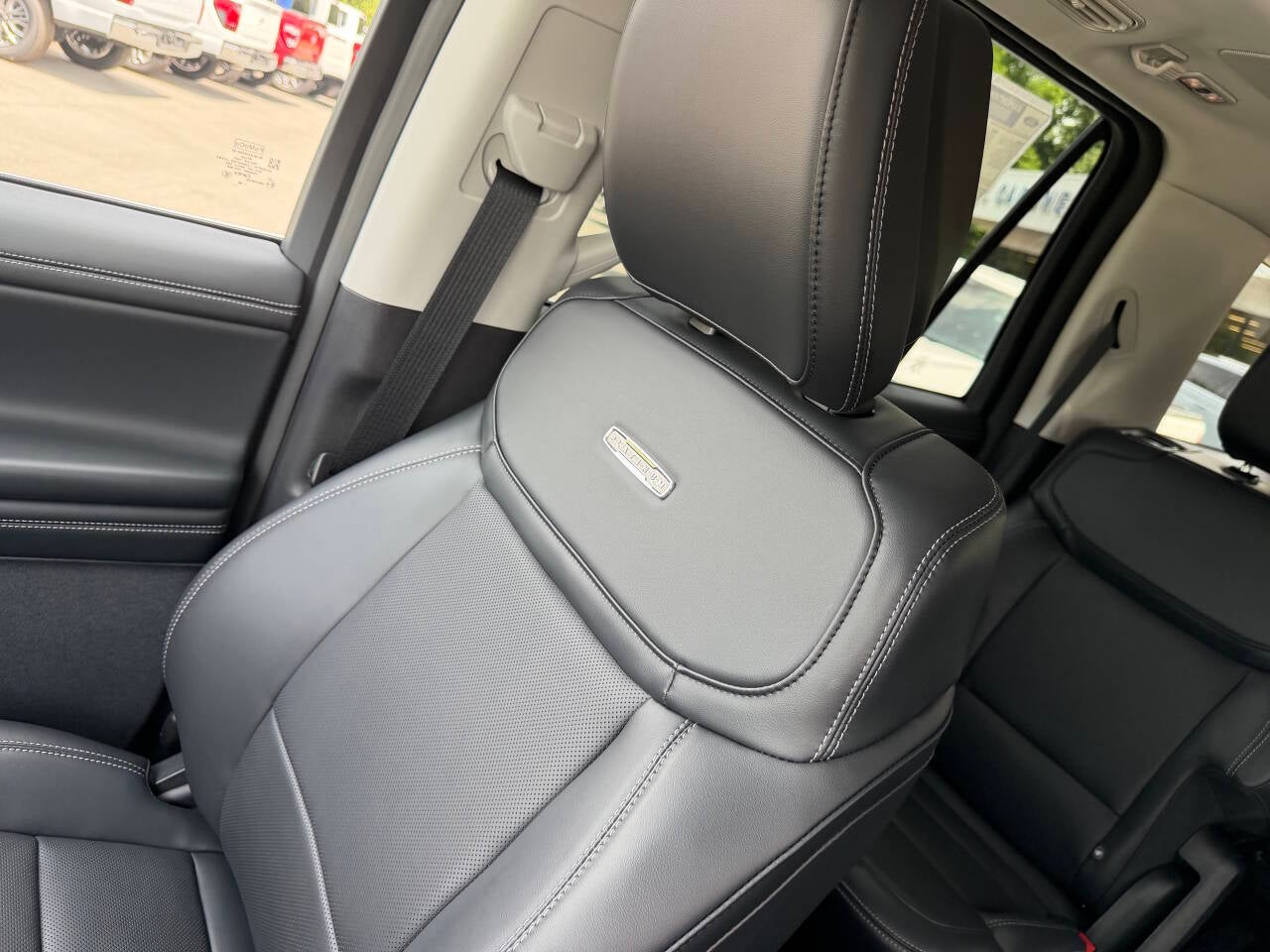 2026 Ford Expedition Platinum 4x4 4dr SUV