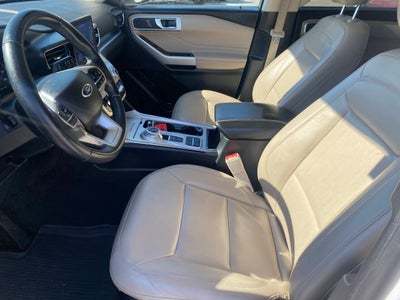 2021 Ford Explorer XLT 4dr SUV