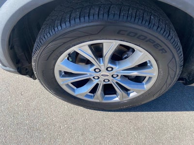 2021 Ford Explorer XLT 4dr SUV