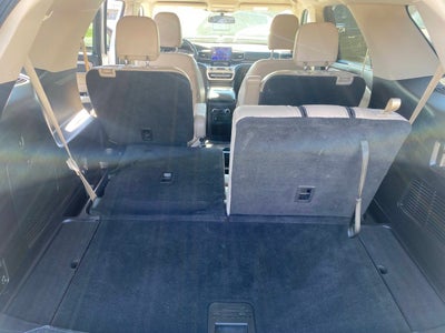 2021 Ford Explorer XLT 4dr SUV