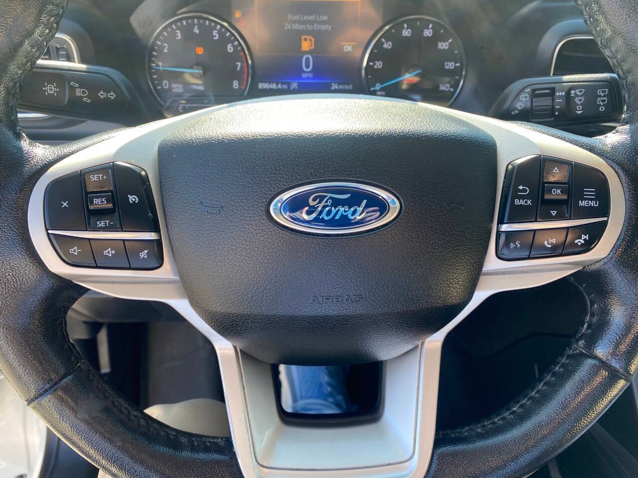 2021 Ford Explorer XLT 4dr SUV