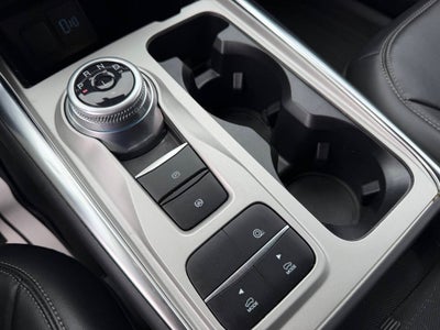 2023 Ford Explorer XLT 4dr SUV