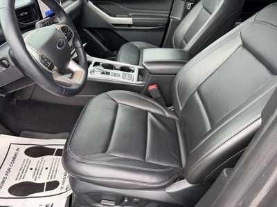 2023 Ford Explorer XLT 4dr SUV