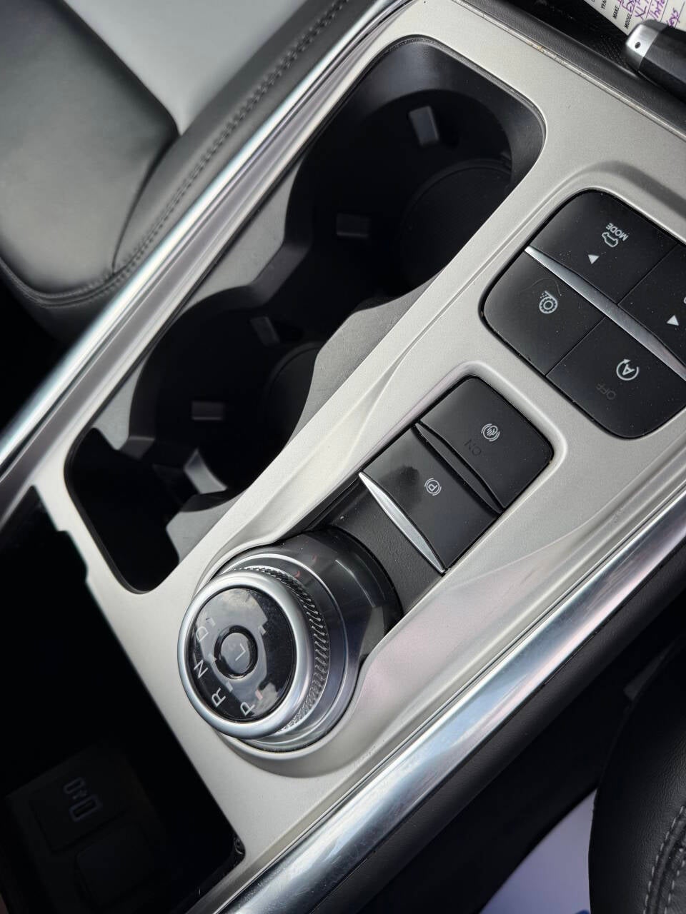 2023 Ford Explorer XLT 4dr SUV