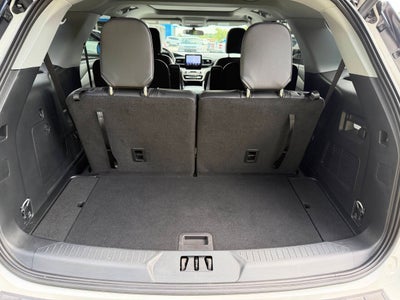 2023 Ford Explorer XLT 4dr SUV