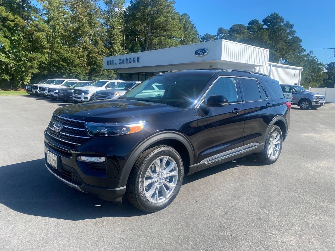 2024 Ford Explorer XLT AWD 4dr SUV