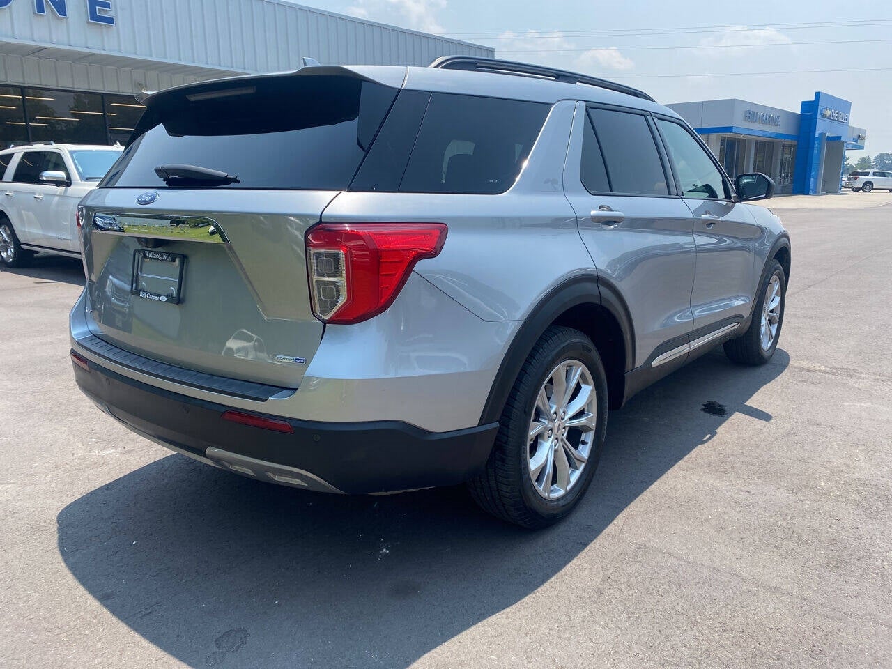 2020 Ford Explorer XLT AWD 4dr SUV