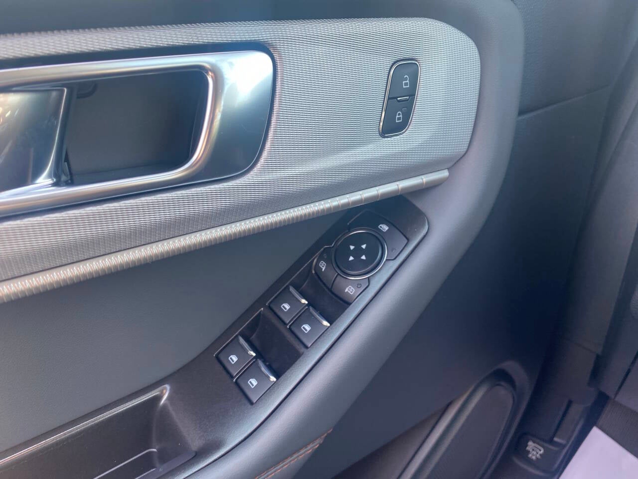 2026 Ford Explorer Active 4dr SUV