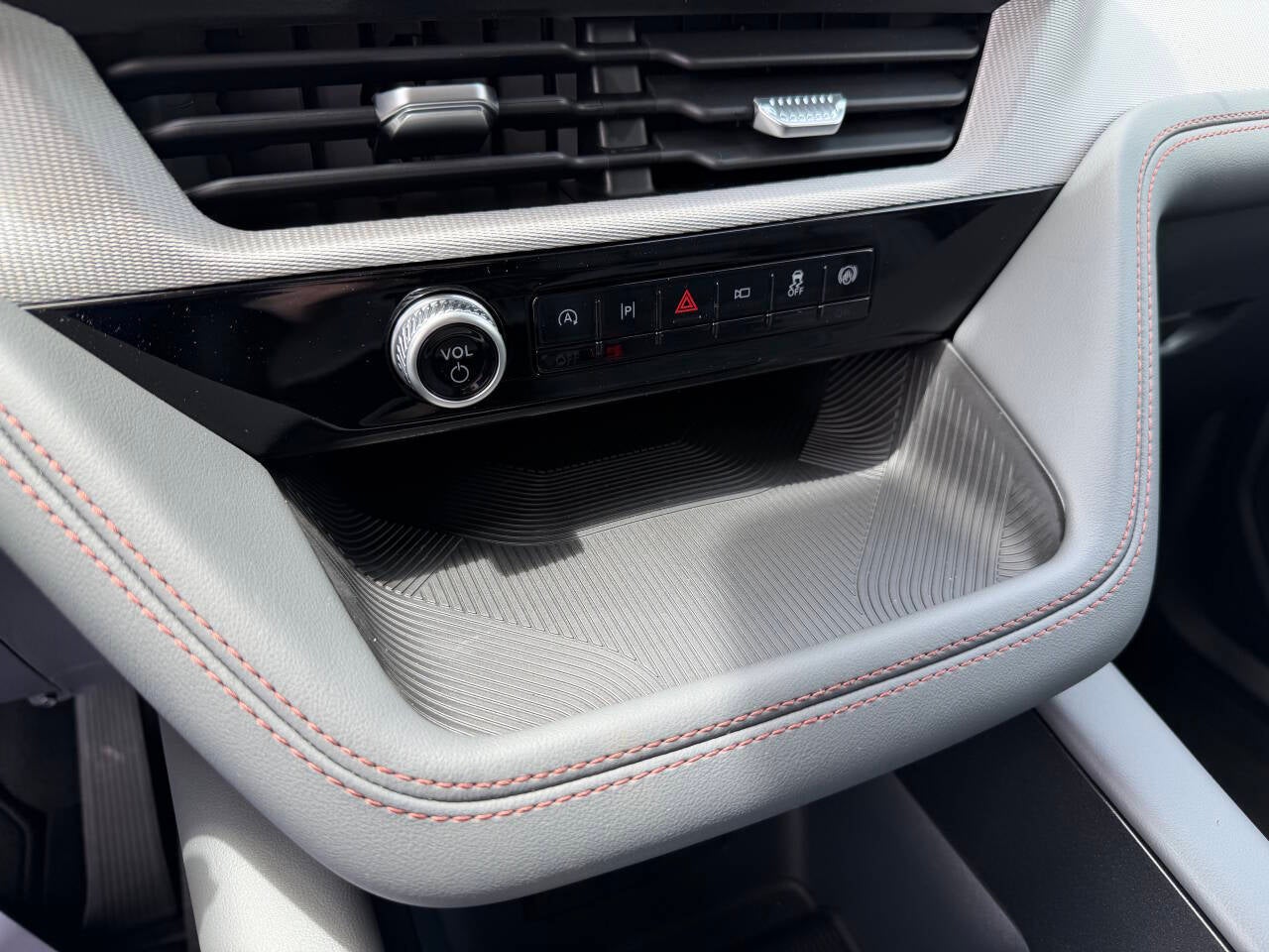 2026 Ford Explorer Active 4dr SUV