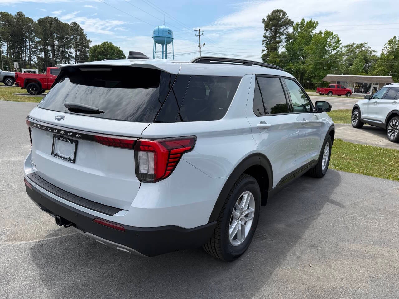 2026 Ford Explorer Active 4dr SUV