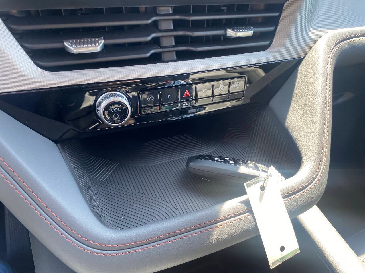 2026 Ford Explorer Active AWD 4dr SUV