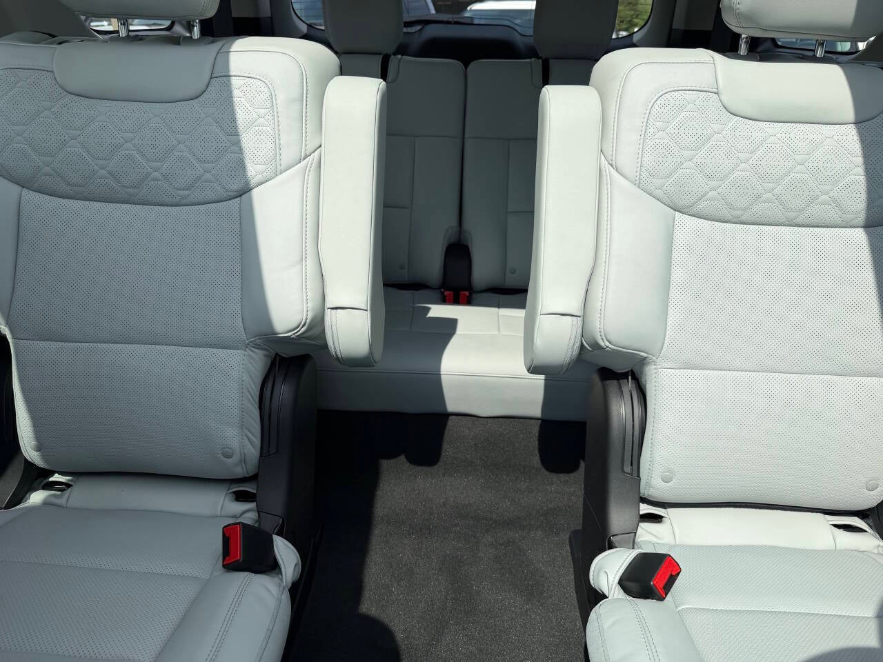 2026 Ford Explorer Platinum AWD 4dr SUV