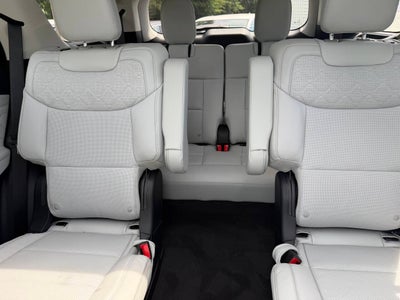 2026 Ford Explorer Platinum AWD 4dr SUV