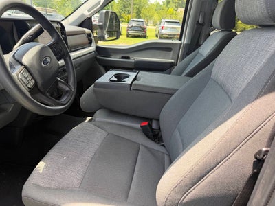2025 Ford F-250 Super Duty XLT 4x4 4dr Crew Cab 6.8 ft. SB Pickup