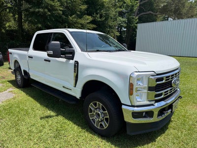 2025 Ford F-250 Super Duty XLT 4x4 4dr Crew Cab 6.8 ft. SB Pickup