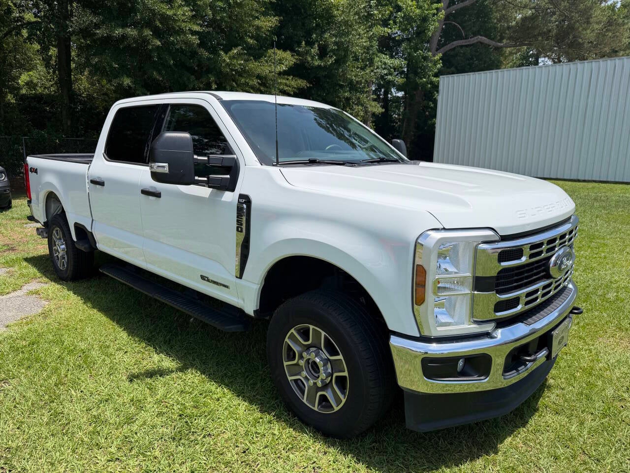 2025 Ford F-250 Super Duty XLT 4x4 4dr Crew Cab 6.8 ft. SB Pickup