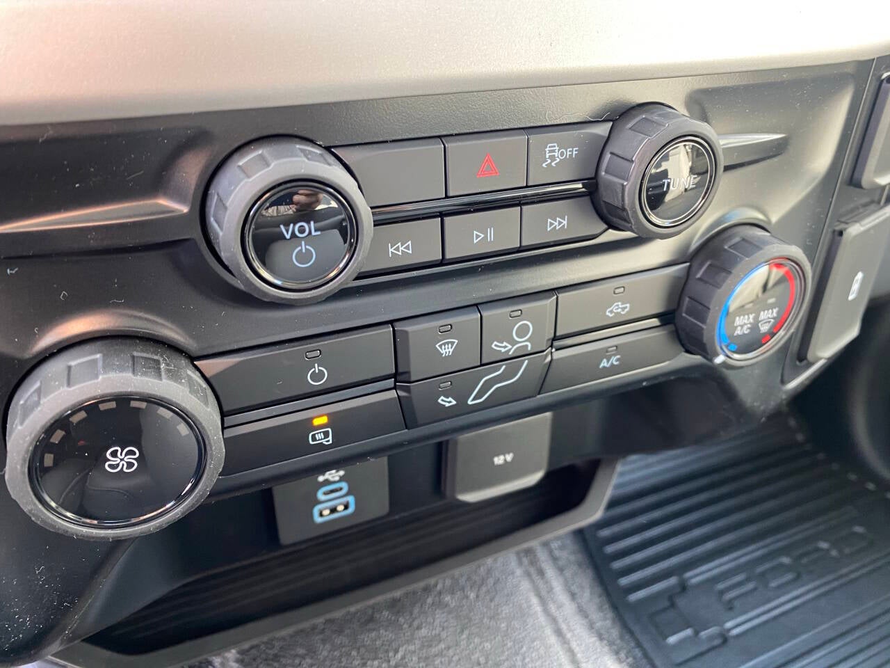 2026 Ford F-250 Super Duty XL 4x2 4dr SuperCab 8 ft. LB Pickup