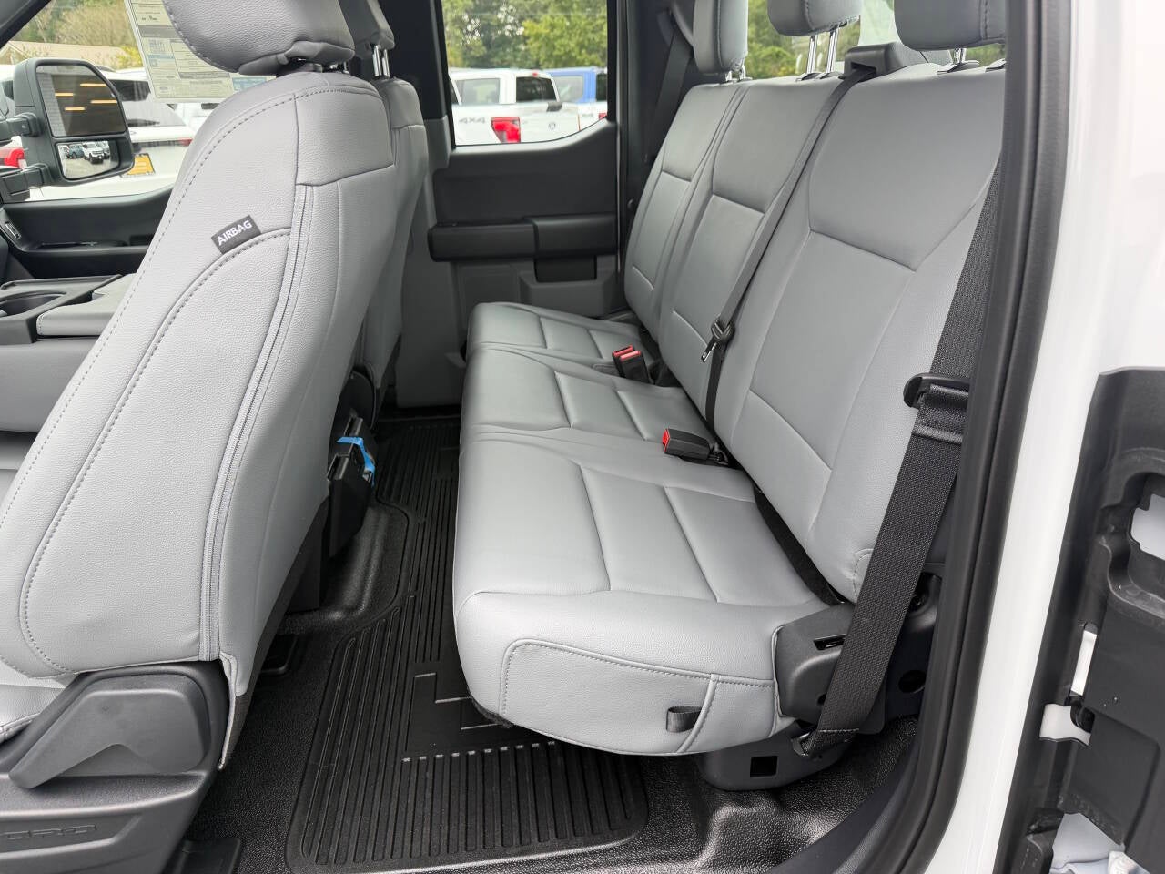 2027 Ford F-250 Super Duty XL 4x2 4dr SuperCab 8 ft. LB Pickup