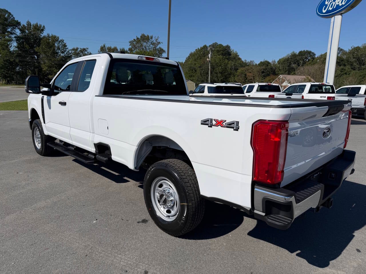 2027 Ford F-250 Super Duty XL 4x4 4dr SuperCab 8 ft. LB Pickup