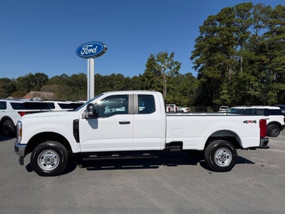 2027 Ford F-250 Super Duty XL 4x4 4dr SuperCab 8 ft. LB Pickup