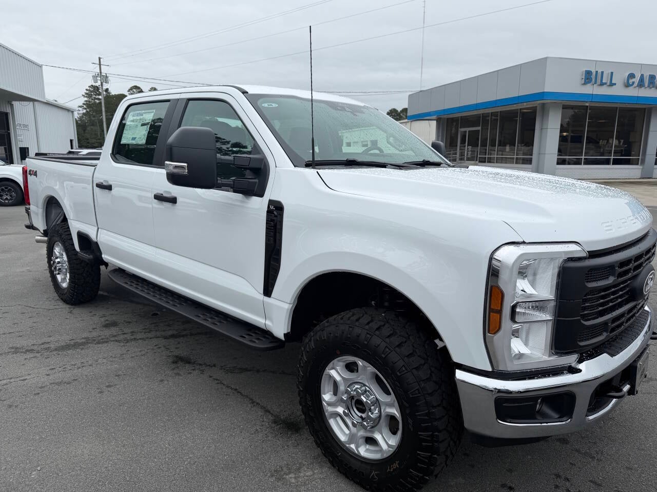 2027 Ford F-250 Super Duty XL 4x4 4dr Crew Cab 6.8 ft. SB Pickup