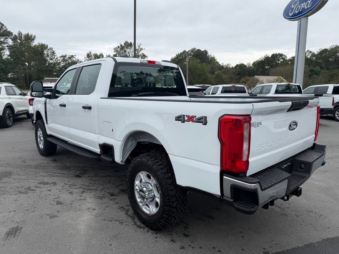 2027 Ford F-250 Super Duty XL 4x4 4dr Crew Cab 6.8 ft. SB Pickup