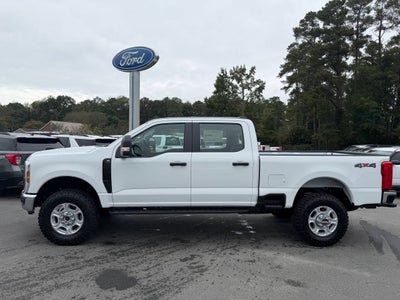 2027 Ford F-250 Super Duty XL 4x4 4dr Crew Cab 6.8 ft. SB Pickup