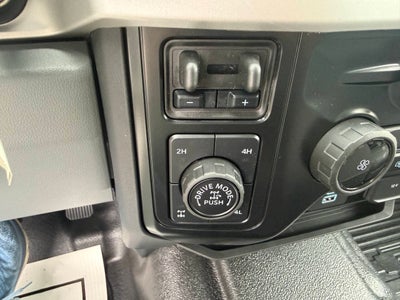 2027 Ford F-250 Super Duty XL 4x4 4dr Crew Cab 6.8 ft. SB Pickup