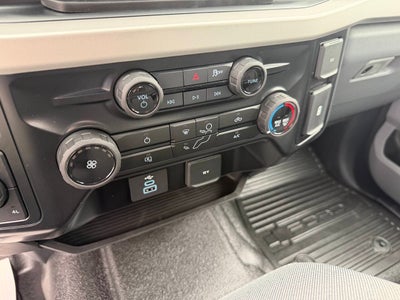 2027 Ford F-250 Super Duty XL 4x4 4dr Crew Cab 6.8 ft. SB Pickup