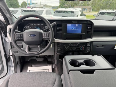 2027 Ford F-250 Super Duty XL 4x4 4dr Crew Cab 6.8 ft. SB Pickup