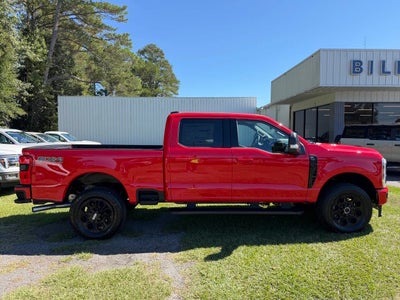 2027 Ford F-250 Super Duty XLT 4x4 4dr Crew Cab 6.8 ft. SB Pickup