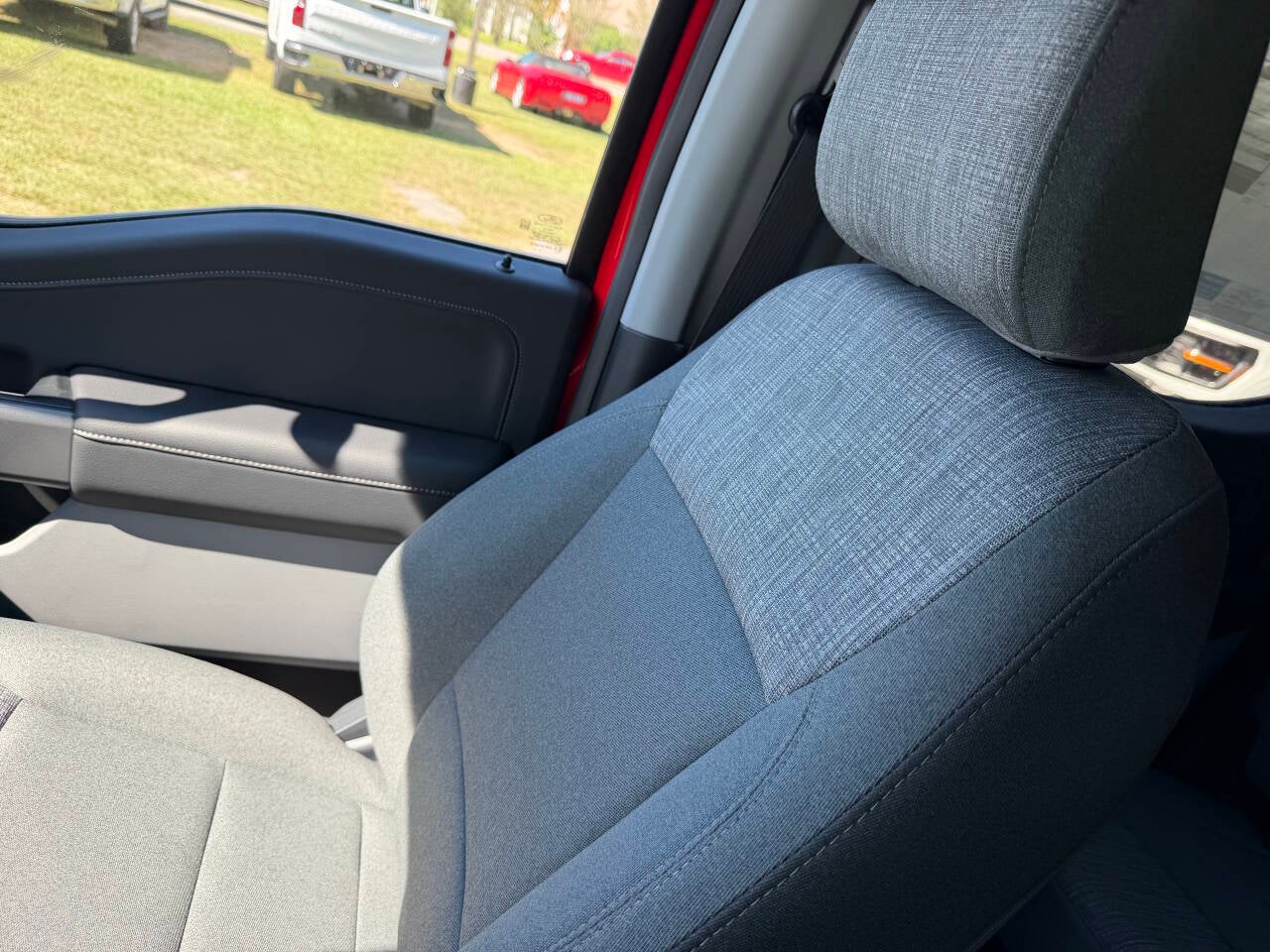 2027 Ford F-250 Super Duty XLT 4x4 4dr Crew Cab 6.8 ft. SB Pickup