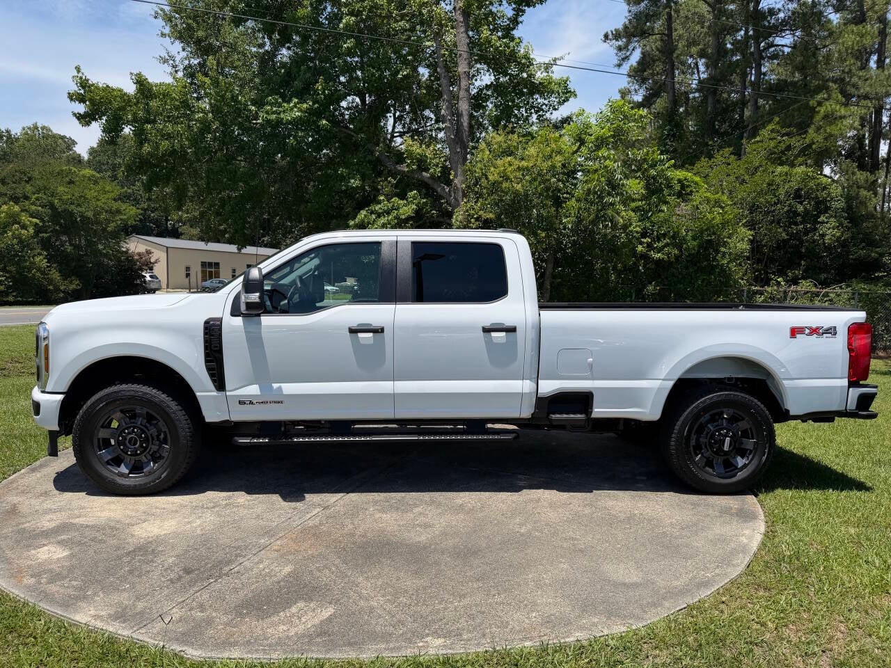 2026 Ford F-350 Super Duty XL 4x4 4dr Crew Cab 8 ft. LB SRW Pickup