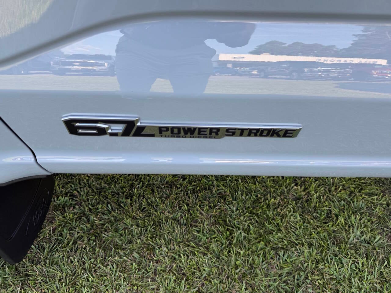 2026 Ford F-350 Super Duty Platinum 4x4 4dr Crew Cab 8 ft. LB DRW Pickup
