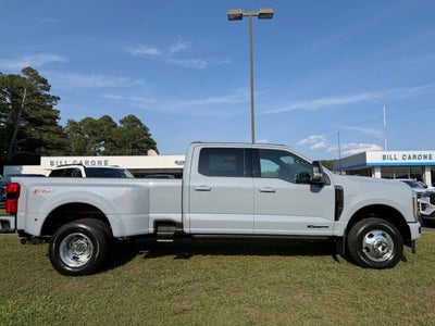 2026 Ford F-350 Super Duty Platinum 4x4 4dr Crew Cab 8 ft. LB DRW Pickup