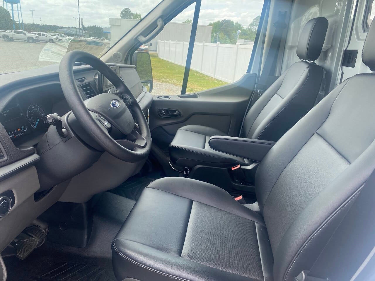 2025 Ford Transit 250 3dr LWB Medium Roof Cargo Van