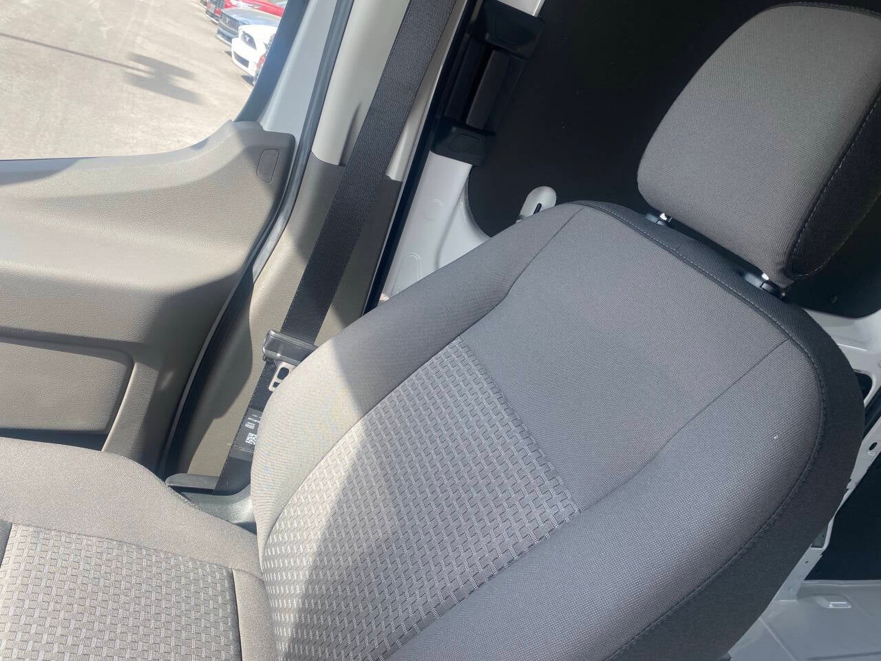 2026 Ford Transit 250 3dr LWB Medium Roof Cargo Van