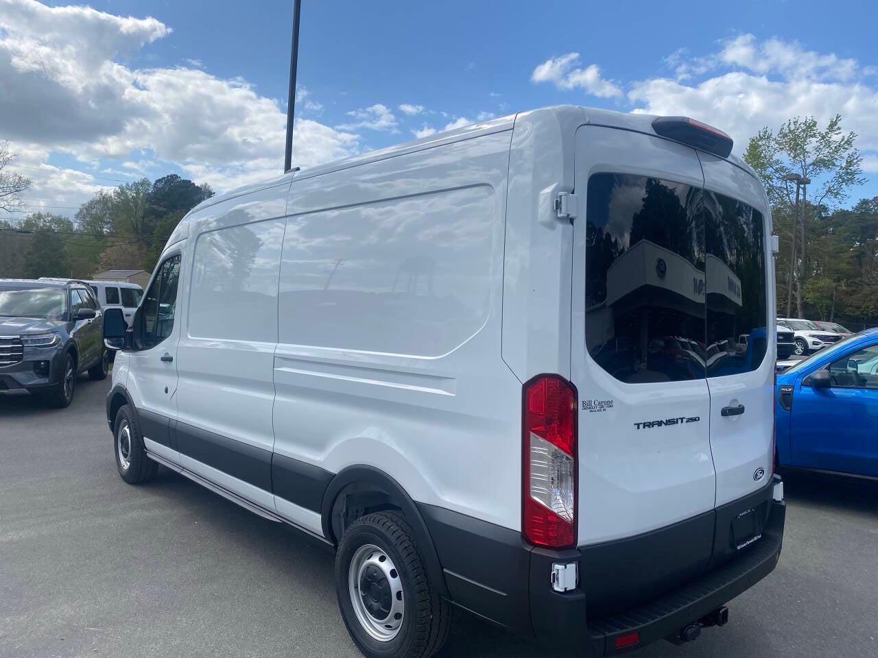 2026 Ford Transit 250 3dr LWB Medium Roof Cargo Van