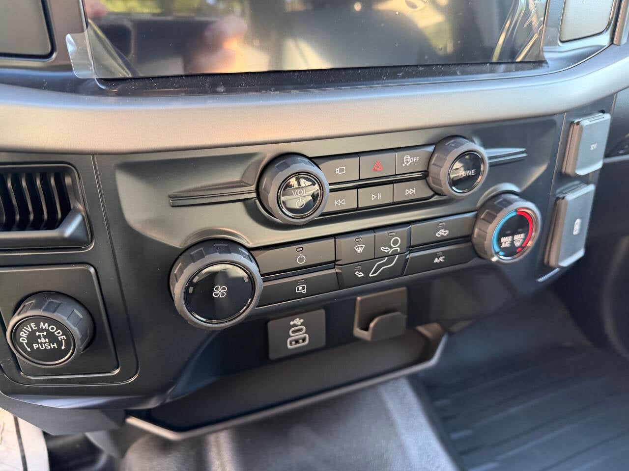 2026 Ford F-150 XL 4x2 4dr SuperCrew 5.5 ft. SB