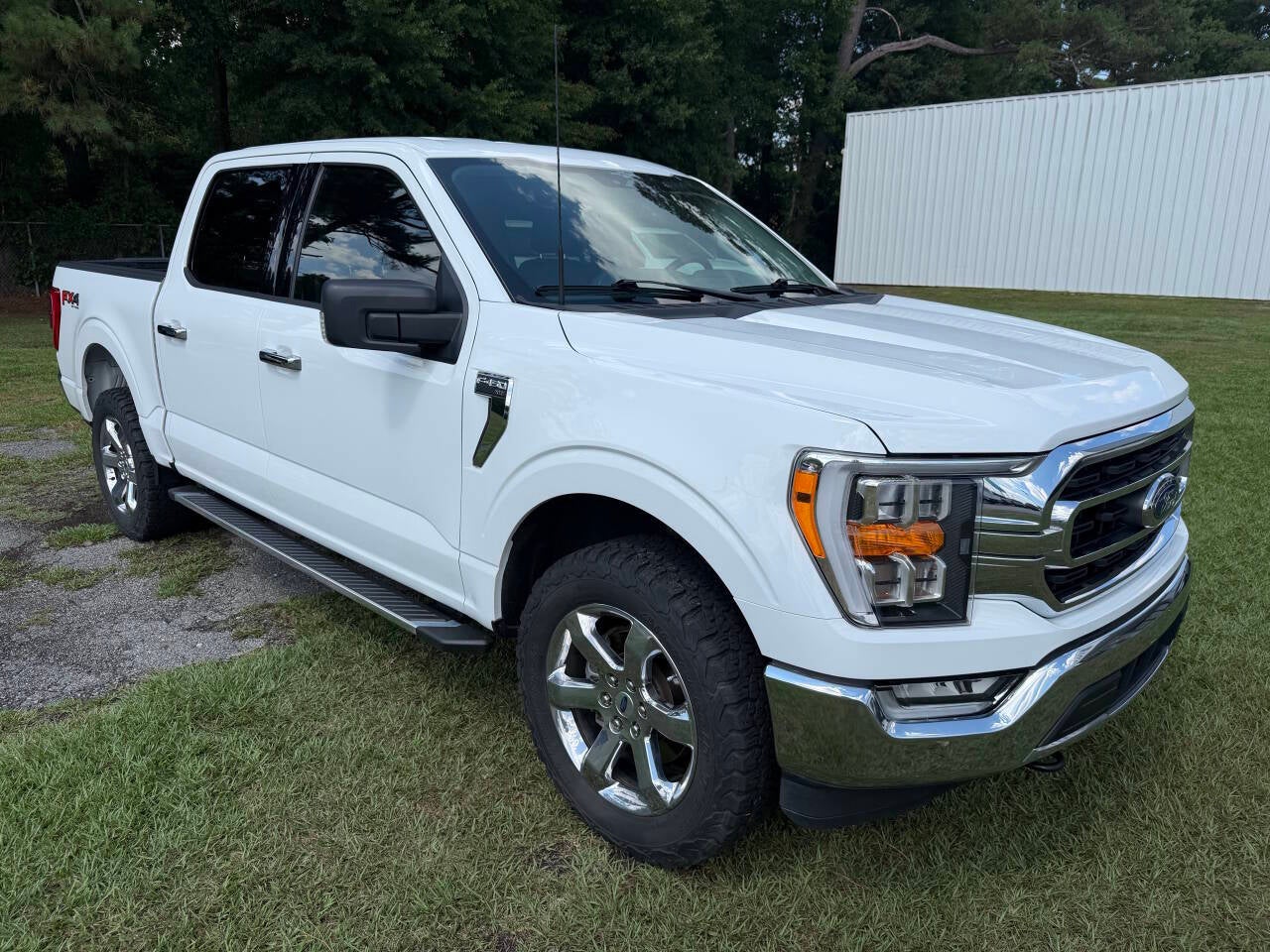 2023 Ford F-150 XLT 4x4 4dr SuperCrew 5.5 ft. SB