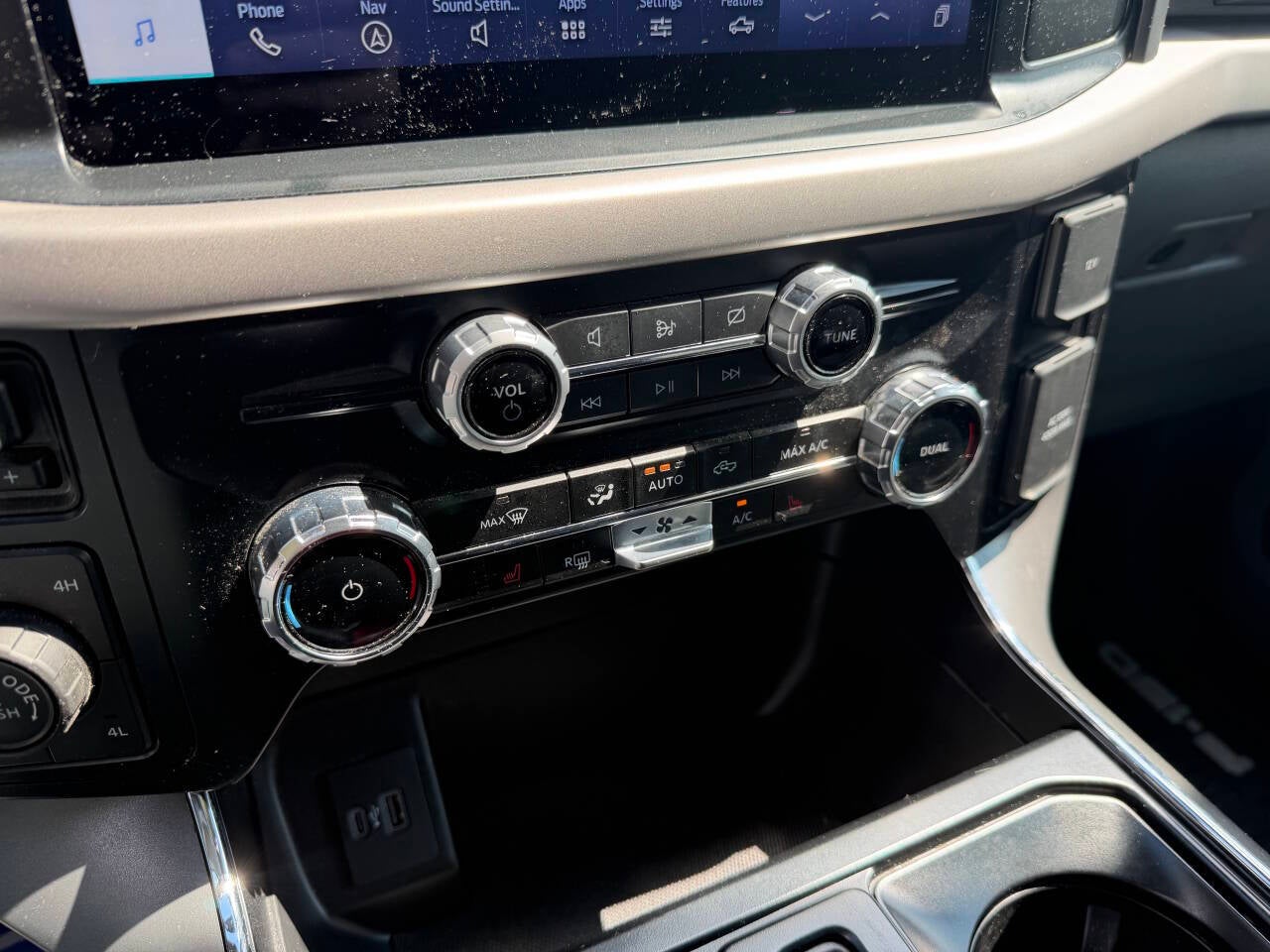 2023 Ford F-150 XLT 4x4 4dr SuperCrew 5.5 ft. SB