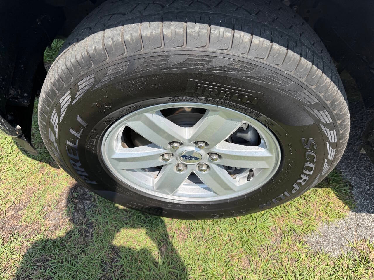 2023 Ford F-150 XL 4x4 4dr SuperCrew 6.5 ft. SB