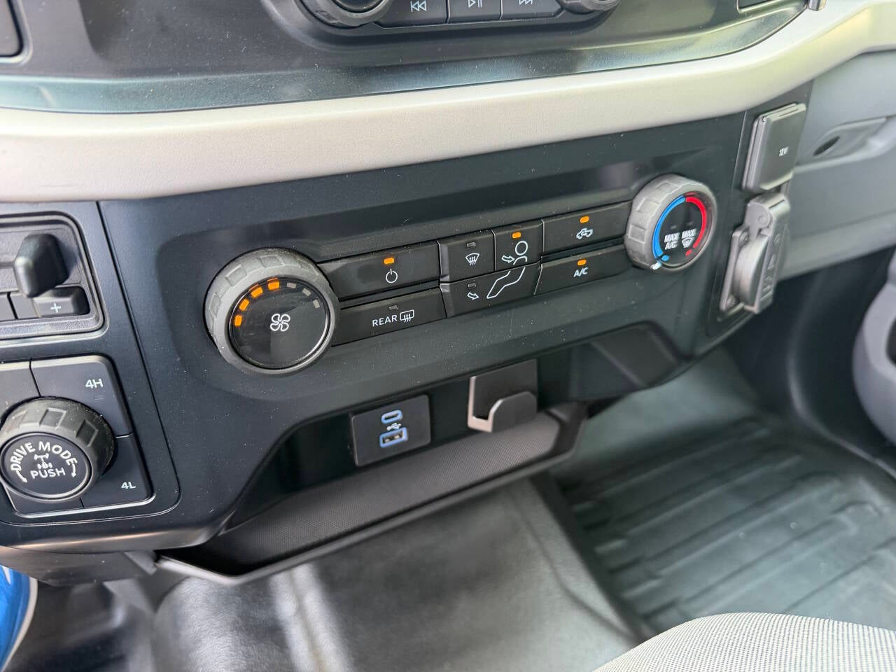 2023 Ford F-150 XL 4x4 4dr SuperCrew 6.5 ft. SB