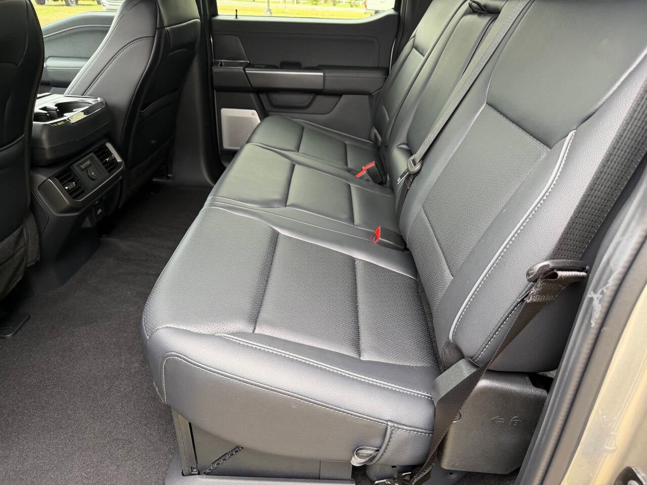 2026 Ford F-150 Lariat 4x4 4dr SuperCrew 5.5 ft. SB